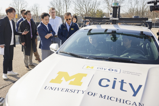 미시간주 Mcity를 방문한 김동연 지사/사진제공=경기도